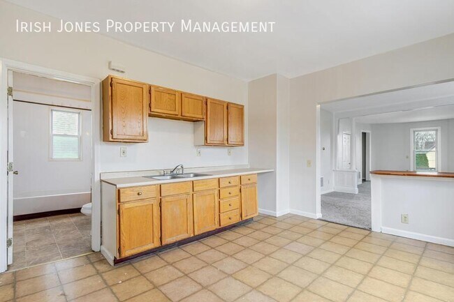 Photo - 152 Wildwood Pl Unit Apt. 2