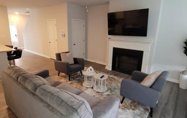 Photo - Room in Townhome on Shaffer Ct