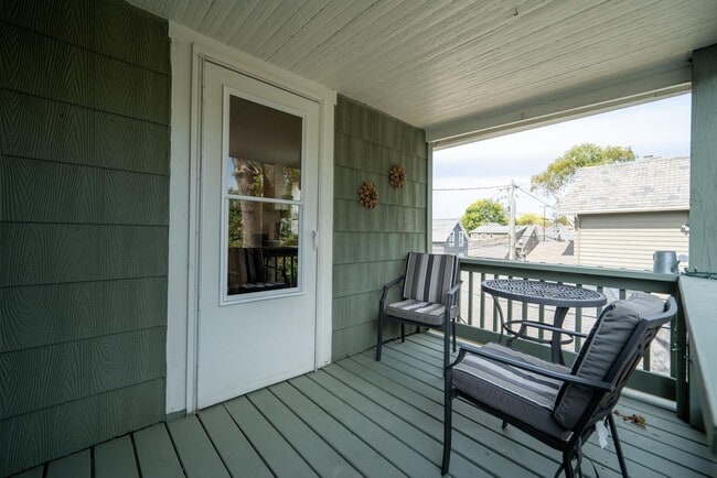 Photo - Meyer - Whittier Unit 132 1/2