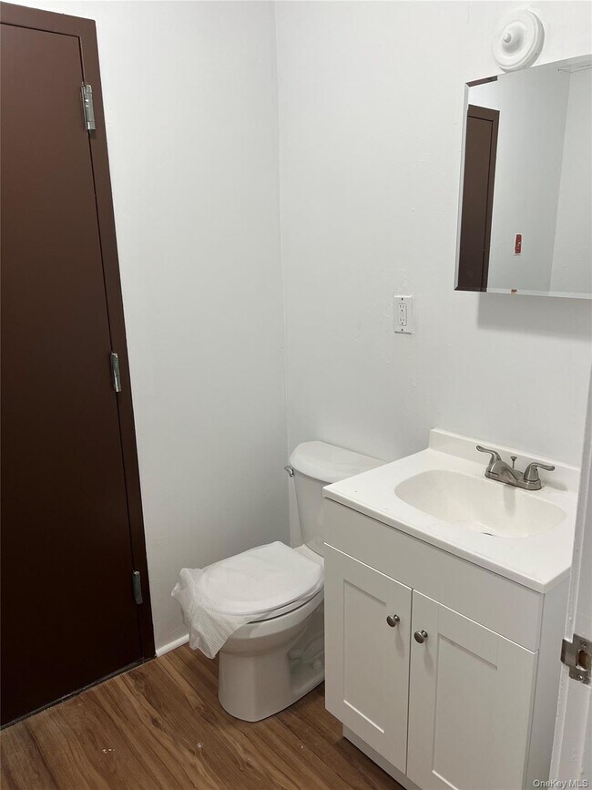 142 W 175th St Unit 1