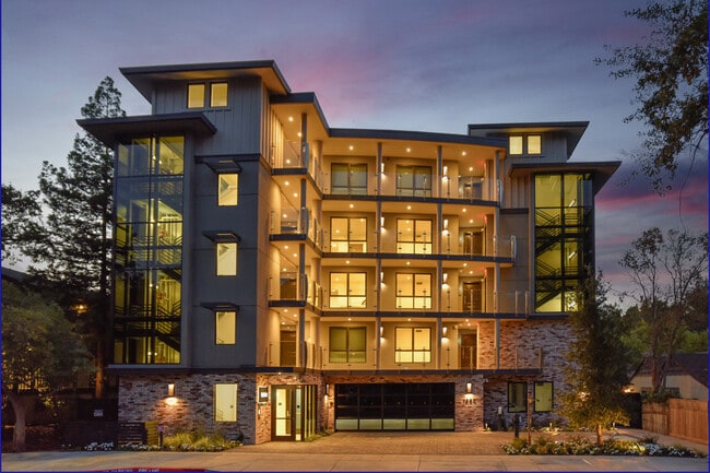 Parkview Apartments - Parkview Apartments