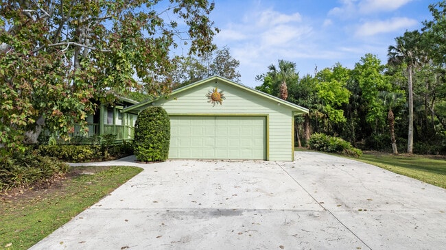 Photo - 17534 103rd Terrace N