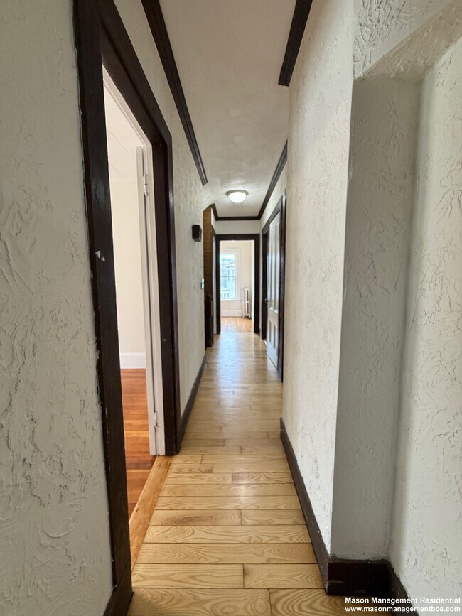 Photo - 5 Alcott St Unidad #2