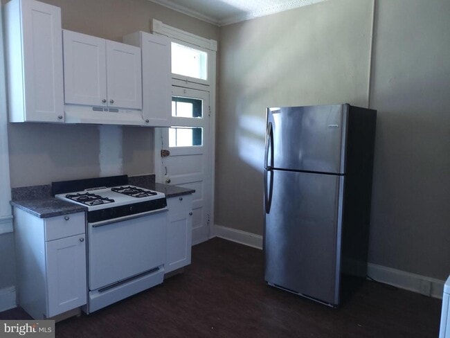 Building Photo - 2816 St Paul St Rental