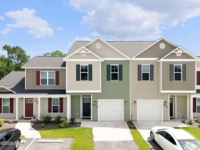 227 Crab Claw Spit Ln