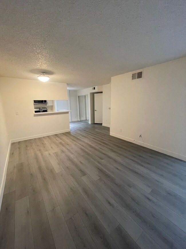 Photo - Sterling Court Apartments