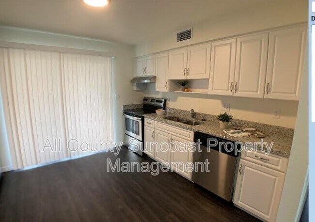 Photo - 7450 35th St N Unidad #1202