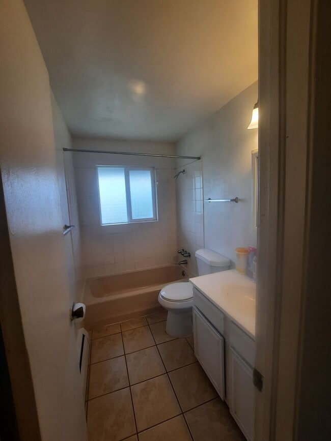 Photo - 2 bedroom near downtown Golden | Lots of natural light | Deck Unit 1409 Utah St  C