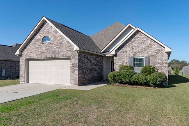 Photo - 132 Timber Edge Dr