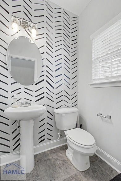 Photo - 785 Fairview Cir