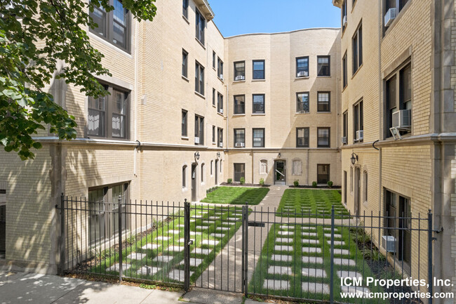 Photo - 1630 W Sunnyside Ave Unit 1614