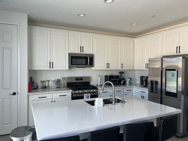 Photo - Stunning 4 Bedroom 3 Bathroom Home in Vict...