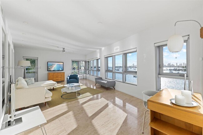 Photo - 1491 Lincoln Terrace Unidad PH-1