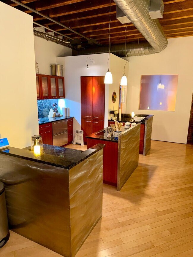 Photo - Beautifully 2-Bedroom Condo in Boston Unit #3