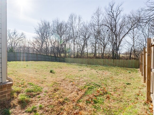 Photo - 904 SW Green World St