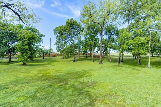 Photo - 4011 Westerdale Dr