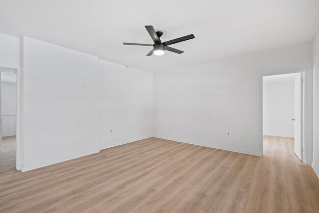 Photo - Stunning 3 bedroom home in East Pittsburgh available now!