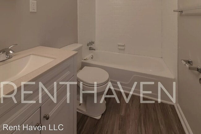 Photo - 2505 Dublin Dr