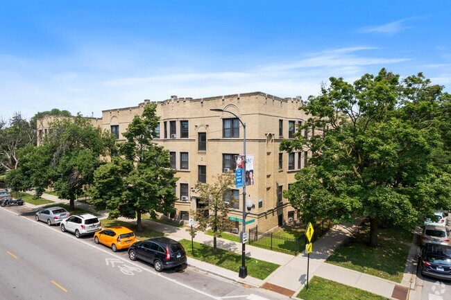 Building Photo - 4600 N. Winchester / 1940-54 W. Wilson Rental