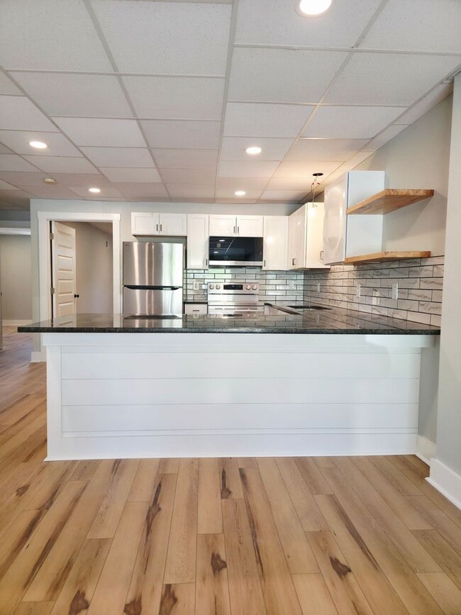 Photo - 3915 Mt Troy Rd Unit 3915 Floor one