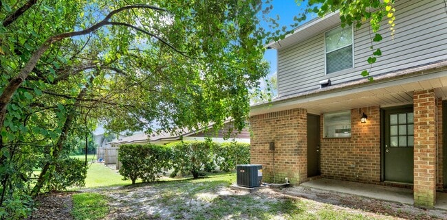 Photo - ***Cute 2 Bedroom 1.5 Bath in Orange City Unit 225-F