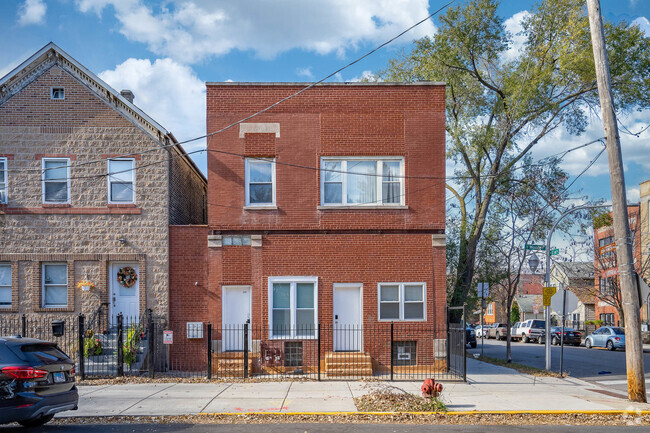 Building Photo - 2228 S Wood St Rental