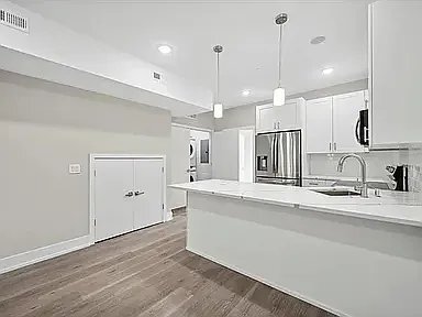 Building Photo - 2225 N 8th St Unit B