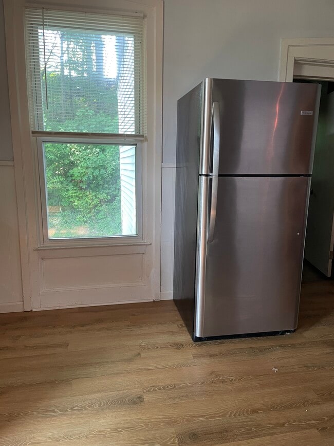 Photo - 40 Lambert Ave Unidad 40A