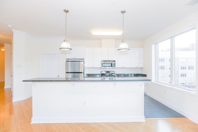 Photo - Edgewater Harbor Residential Unit 302