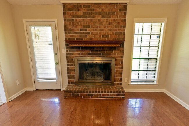 Photo - Home for Rent in Copperfield
