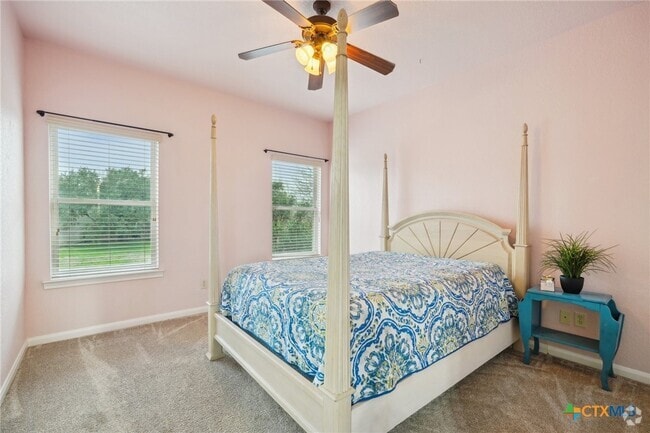 Building Photo - 2622 Fairwood Dr Rental