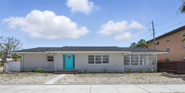 Building Photo - 3528 Casablanca Ave