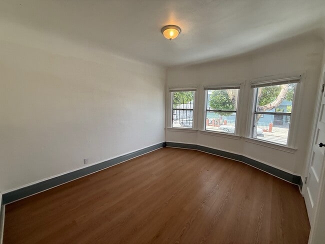 Photo - Lake Merrit Rental