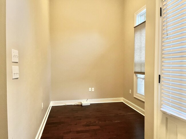 Photo - 3045 Hudson Park Dr