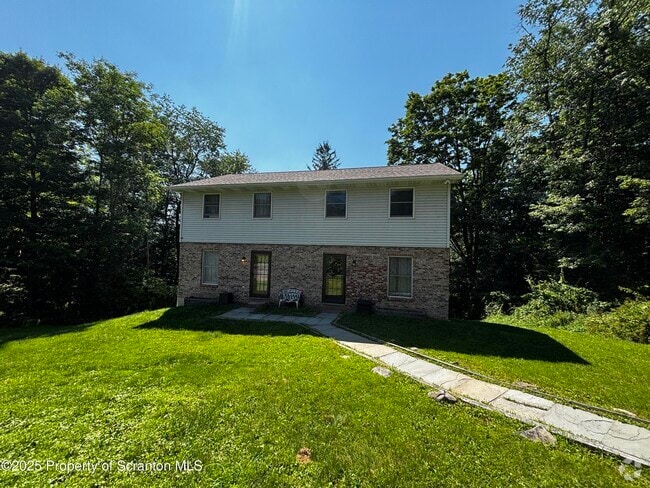 Building Photo - 107 Garney St Rental