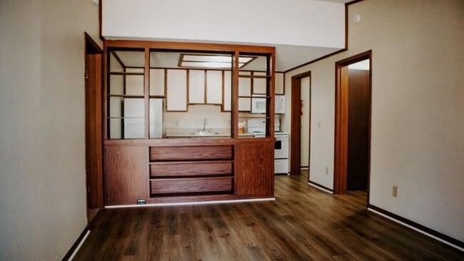 Photo - 2421 Madison St Unidad 52