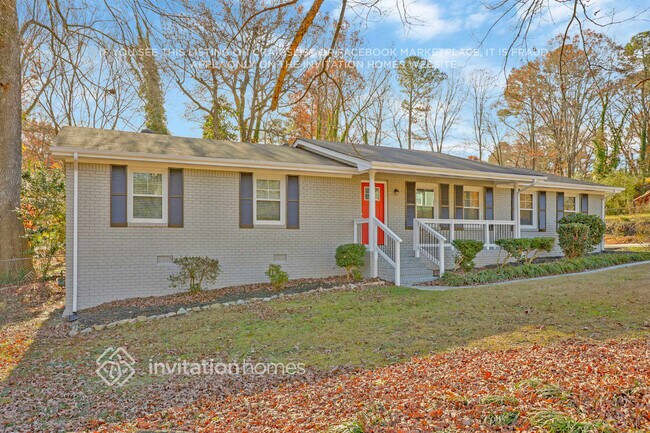 Photo - 1948 Englewood Way SW