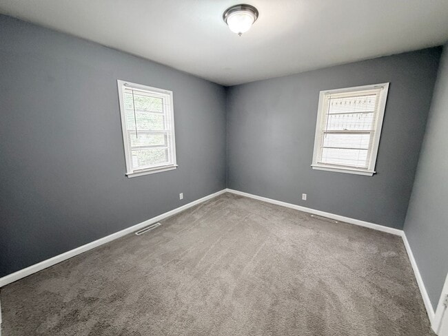 Photo - 2503 S Crescent Ave