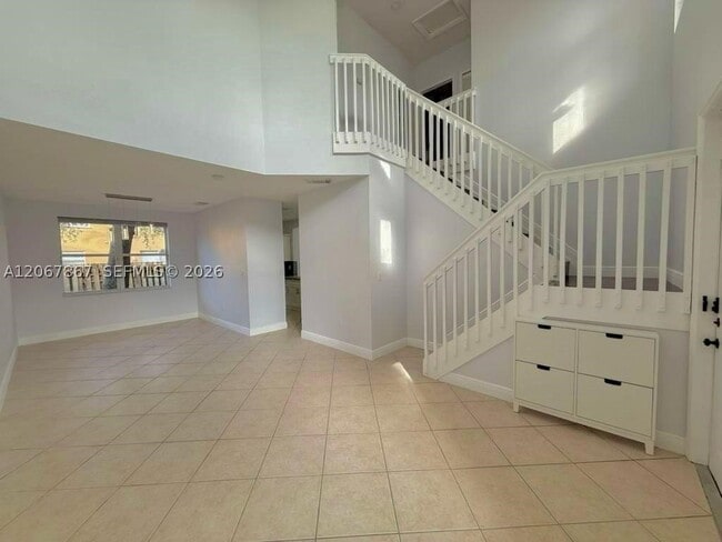 922 NW 134th Ave