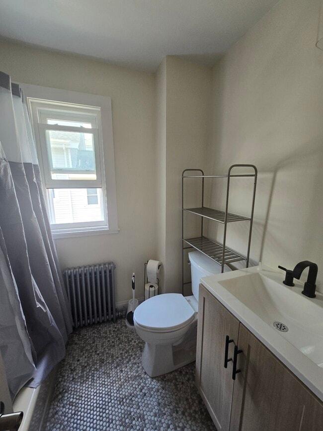 19 Vernon St Unit 19-2 Vernon Street