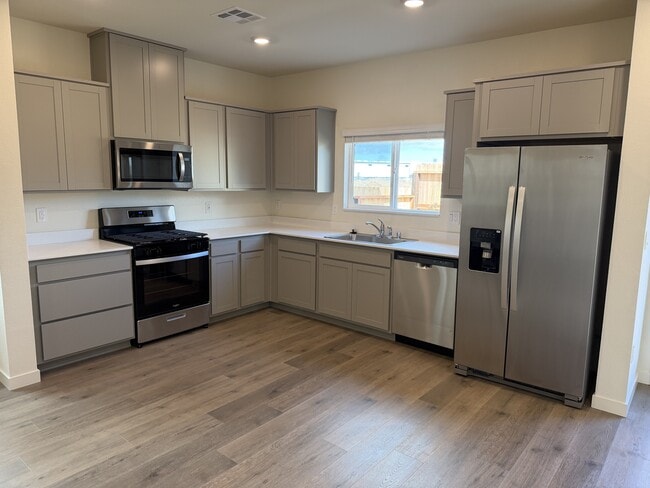 Photo - 8426 Redwood Dawn Dr