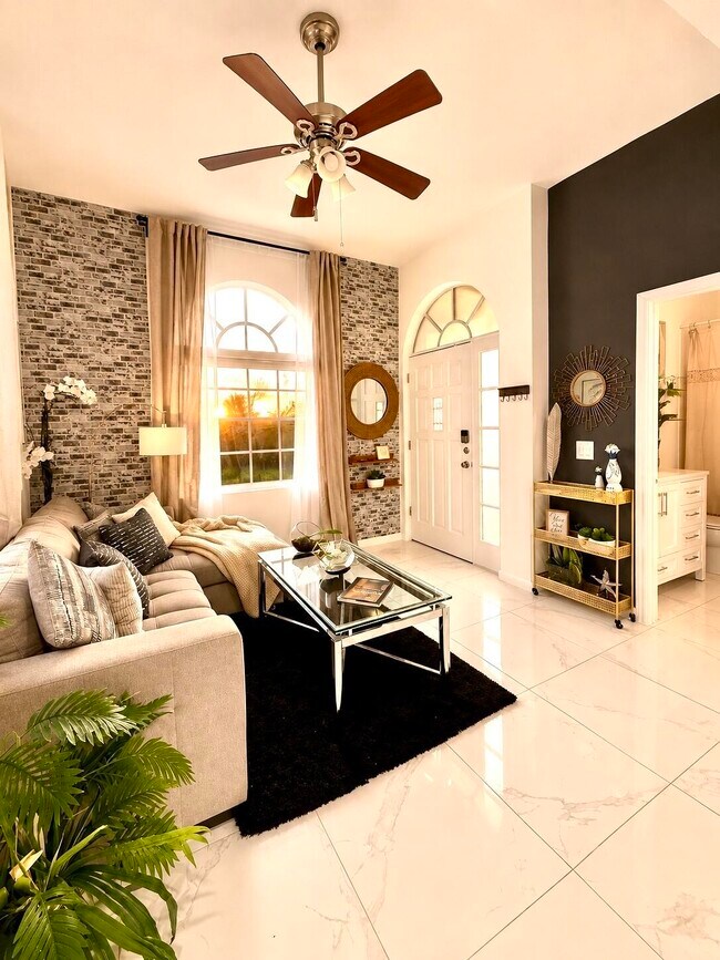 3356 Bird Ave Unit 1