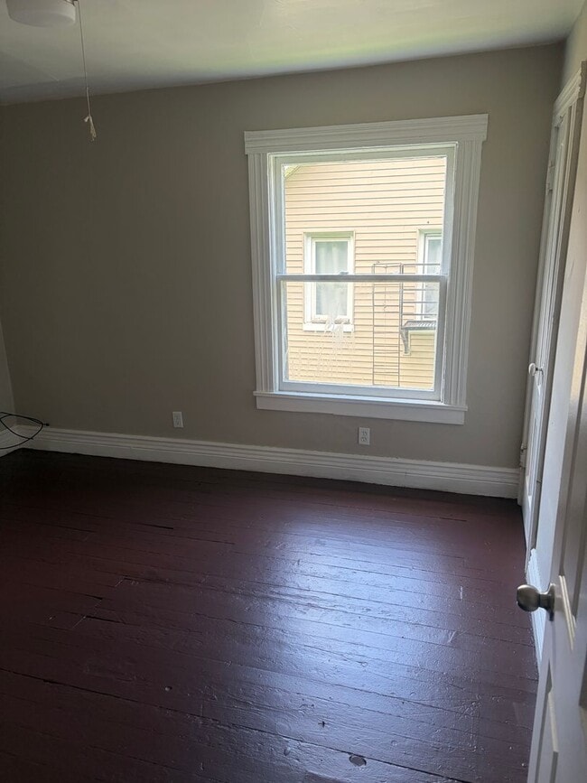 Photo - Newly renovated 4 bedroom duplex