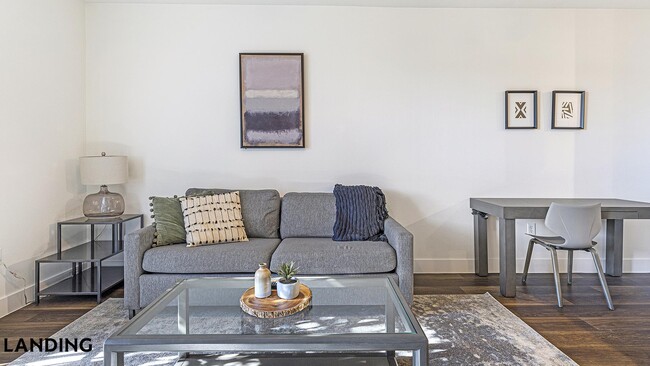 Photo - 7373 Valley View Ln Unidad 1085