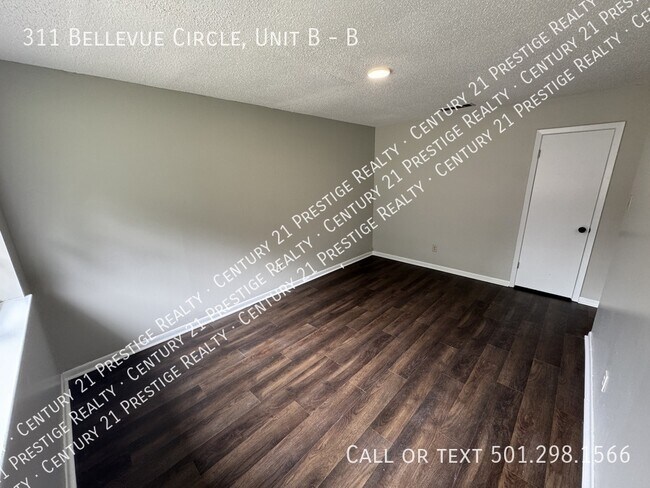 311 Bellevue Cir Unit B