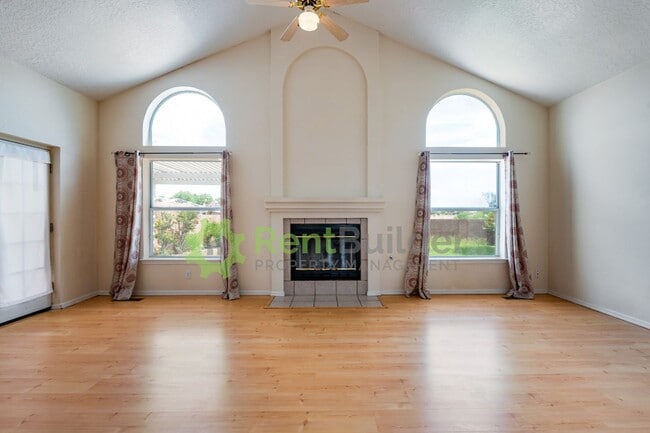 Photo - WOW CHECK OUT THIS AWESOME HOME IN RIVERVIEW ESTATES