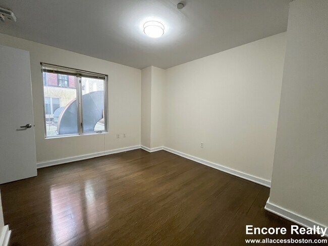Photo - 111 Norway St Unit 407