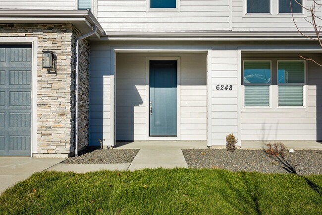 Photo - Brand New Home in an Amenity Filled Neighb...