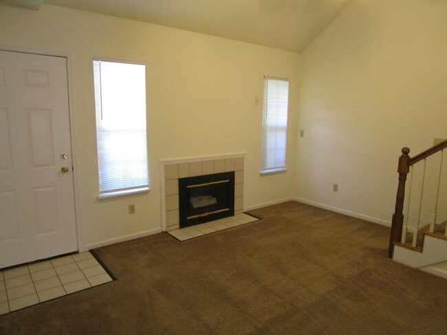 Photo - 4406-4408 Cheryl Ct. Unidad 4406 Cheryl Ct.