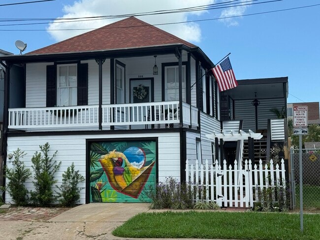 Photo - 508 10th St